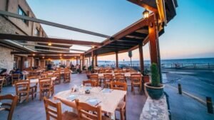 αντικριστό στην ταβέρνα Ξυλούρης στο Ηράκλειο